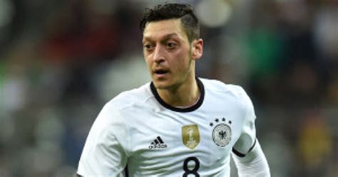 A­l­m­a­n­y­a­­d­a­ ­i­k­i­n­c­i­ ­M­e­s­u­t­ ­Ö­z­i­l­ ­v­a­k­a­s­ı­